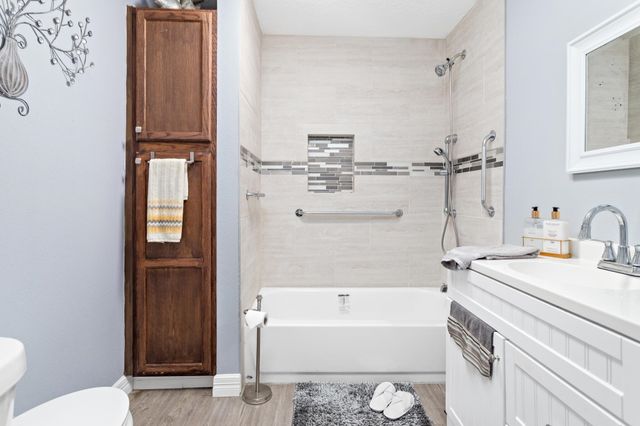 823 13th Street, Port Arthur, TX 77640