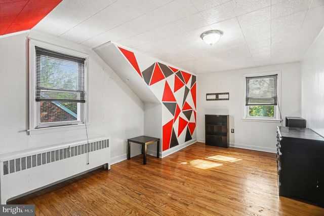 2041 CITY VIEW RD, York, PA 17406