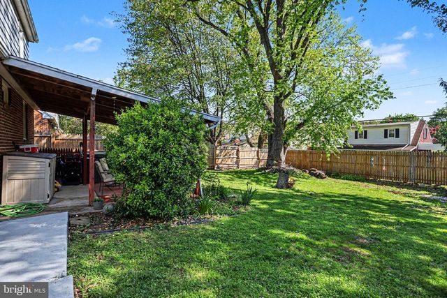 2041 CITY VIEW RD, York, PA 17406