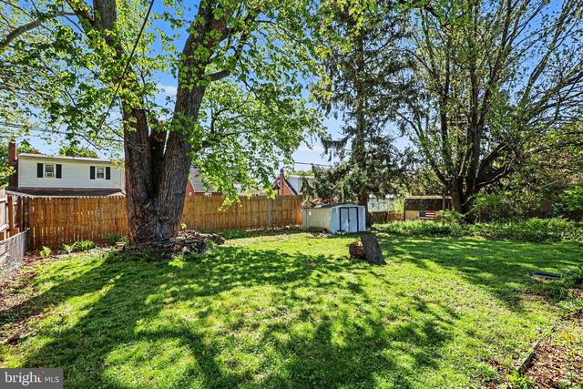 2041 CITY VIEW RD, York, PA 17406