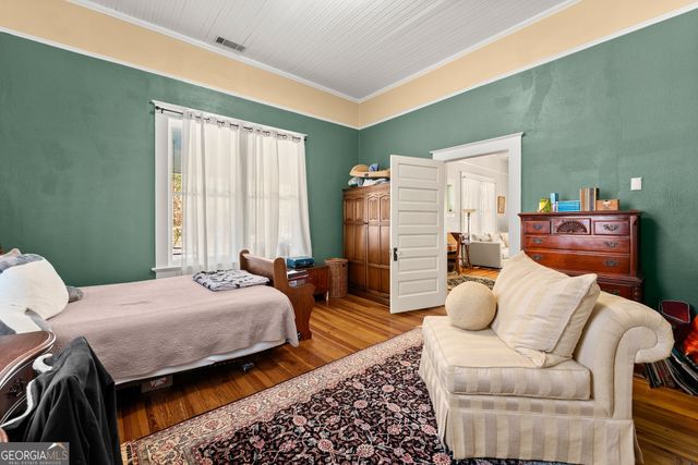 670 S Railroad Avenue, Carlton, GA 30627