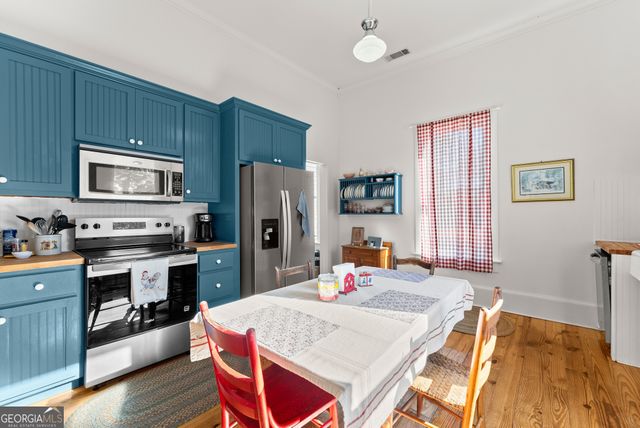 670 S Railroad Avenue, Carlton, GA 30627