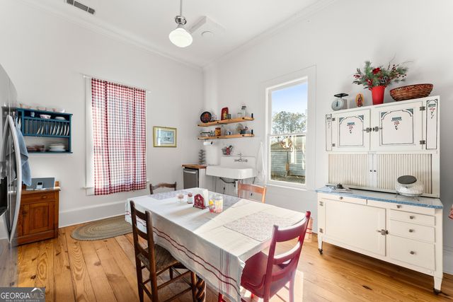 670 S Railroad Avenue, Carlton, GA 30627