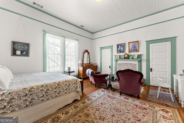 670 S Railroad Avenue, Carlton, GA 30627