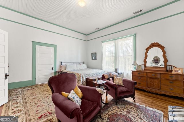 670 S Railroad Avenue, Carlton, GA 30627