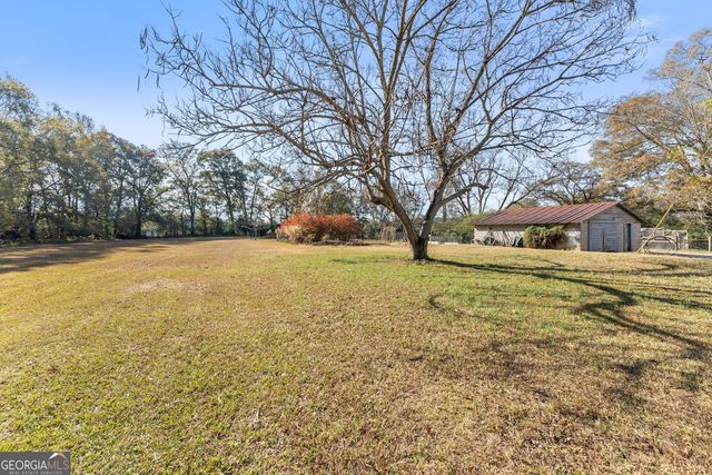 670 S Railroad Avenue, Carlton, GA 30627