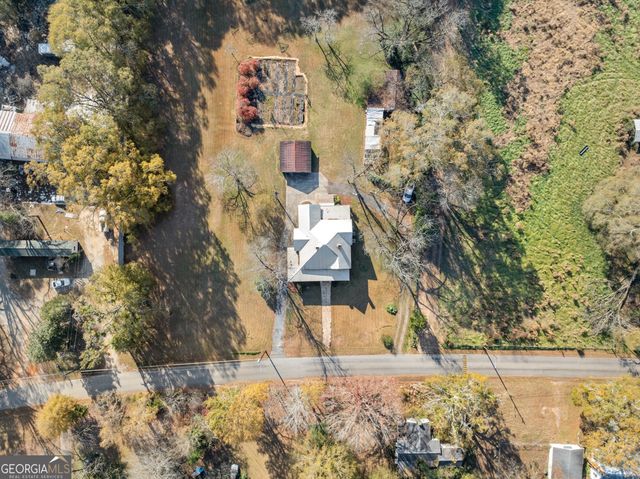 670 S Railroad Avenue, Carlton, GA 30627