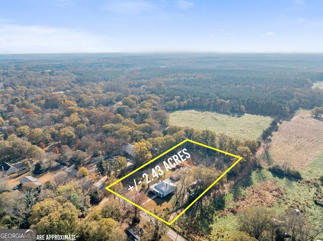 670 S Railroad Avenue, Carlton, GA 30627