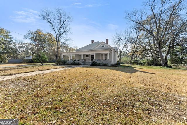 670 S Railroad Avenue, Carlton, GA 30627