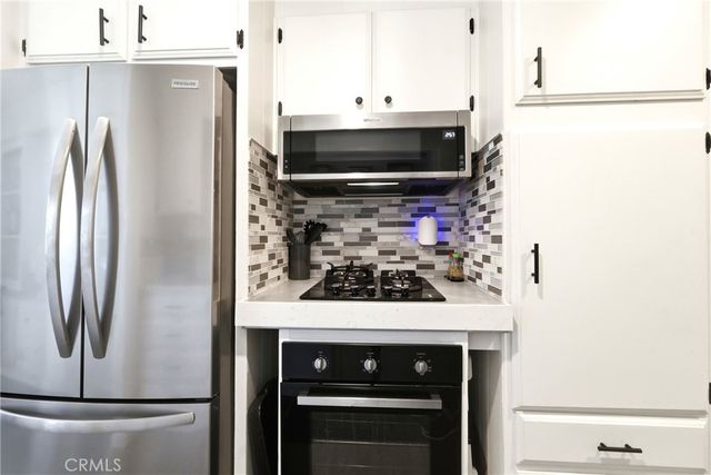 22601 Bear Valley Road 63, Apple Valley, CA 92308