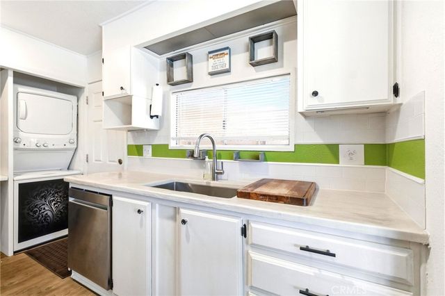 22601 Bear Valley Road 63, Apple Valley, CA 92308
