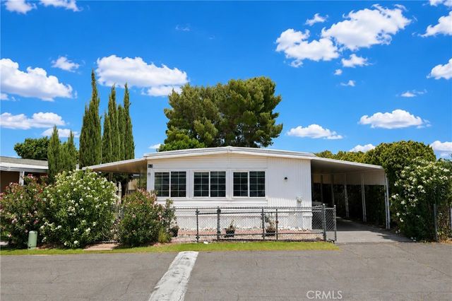 22601 Bear Valley Road 63, Apple Valley, CA 92308