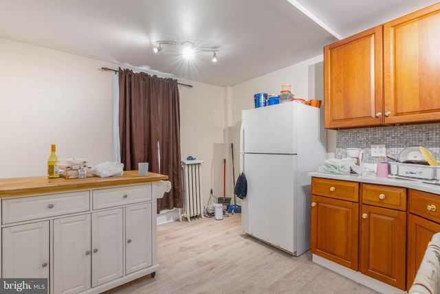 2525 N FRONT ST, Philadelphia, PA 19133