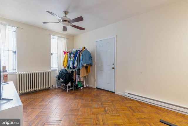 2525 N FRONT ST, Philadelphia, PA 19133