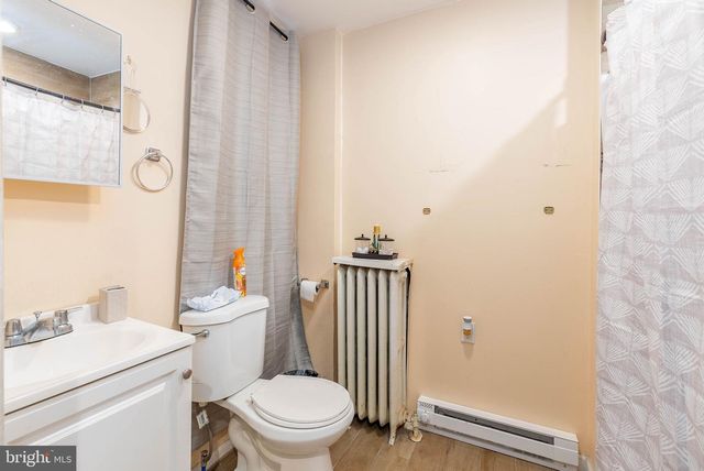 2525 N FRONT ST, Philadelphia, PA 19133