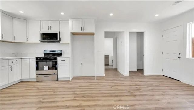 5472 N Mountain View Ave, San Bernardino, CA 92408