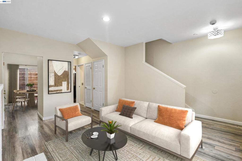 3858 Maybelle Ave, Oakland, CA 94619