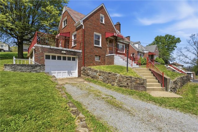 3605 W 4th Ave, West Mayfield, PA 15010