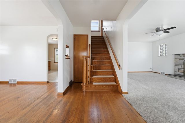 3605 W 4th Ave, West Mayfield, PA 15010