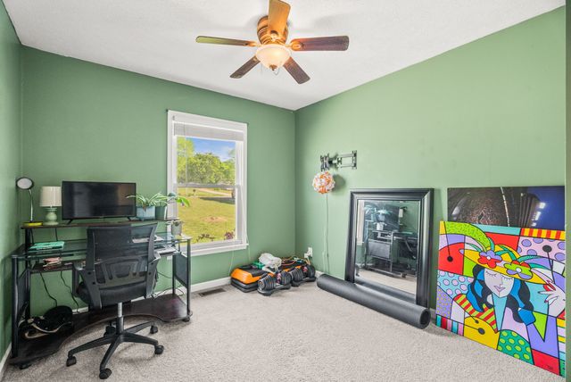 3922 Armstrong Rd, Springfield, TN 37172