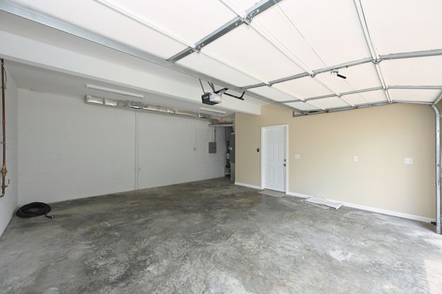 101 Anna Dr, Goodlettsville, TN 37072