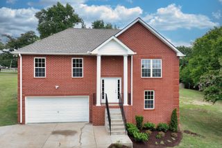 101 Anna Dr, Goodlettsville, TN 37072