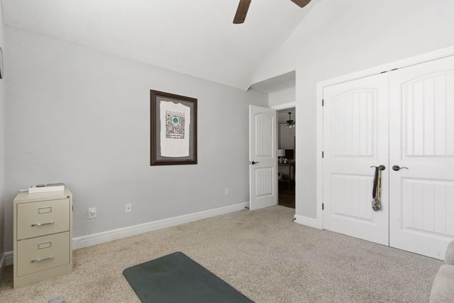 1401 S Natchez Road, Republic, MO 65738