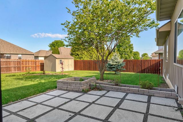 1401 S Natchez Road, Republic, MO 65738