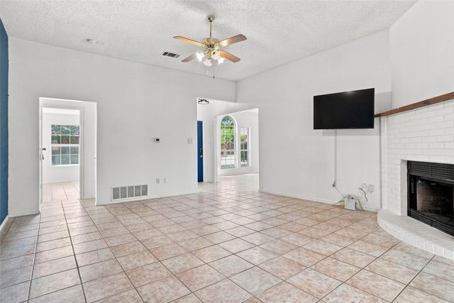 1001 Flower Drive, Arlington, TX 76017