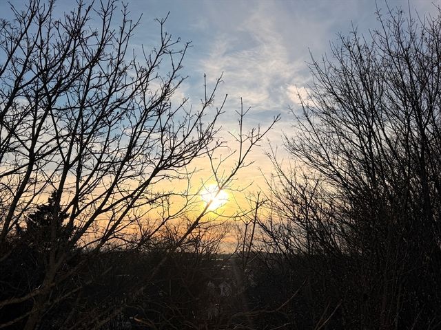 96 Burpee Rd 1, Swampscott, MA 01907