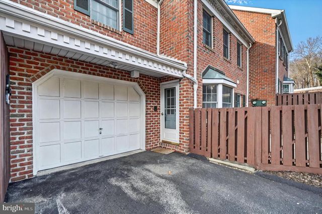 185 WYNTRE BROOKE DRIVE, York, PA 17403