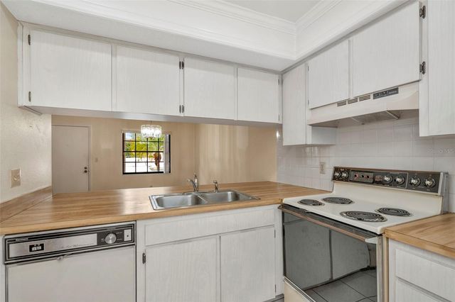 13250 RIDGE ROAD 6A3, Largo, FL 33778