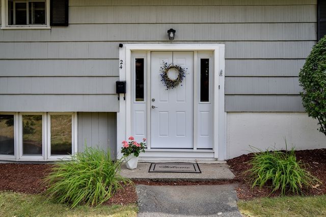 24 Upper Joclyn Ave, Framingham, MA 01701