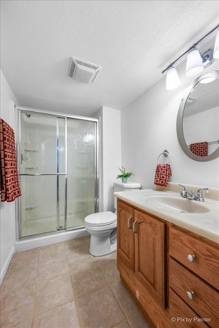2896 Davenport Drive, West Chicago, IL 60185