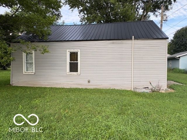 2309 E Depauw Avenue, Muncie, IN 47303