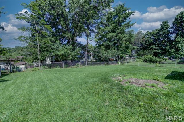 343 Turfwood Drive, Ballwin, MO 63021