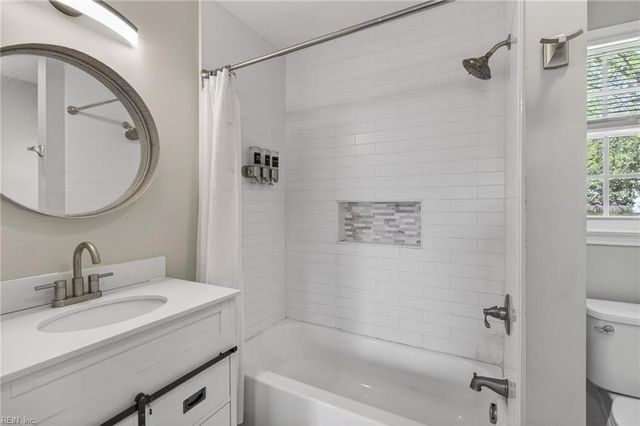 1616 Loren CRES, Portsmouth, VA 23701