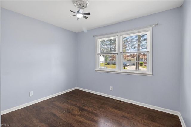 1616 Loren CRES, Portsmouth, VA 23701