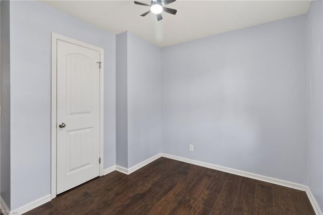 1616 Loren CRES, Portsmouth, VA 23701