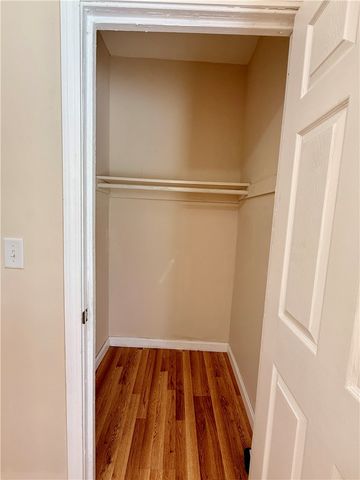 194 Harrison Street 1L, Pawtucket, RI 02860