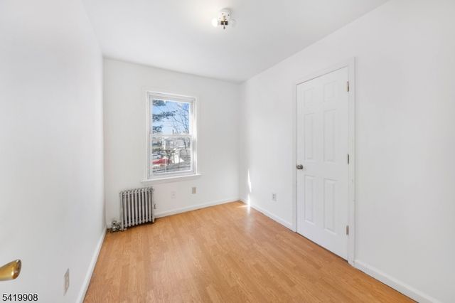 838 Rebecca Pl, Elizabeth City, NJ 07201