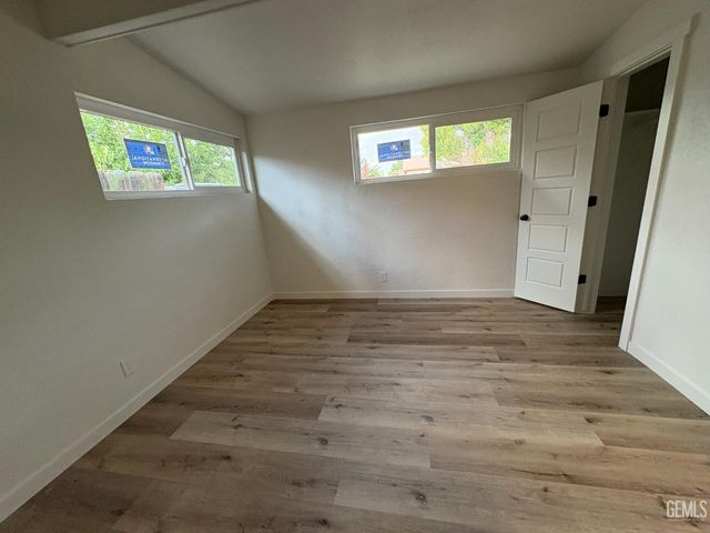 714 Greenwood Drive, Bakersfield, CA 93306