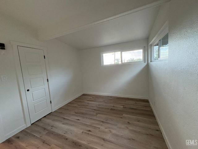 714 Greenwood Drive, Bakersfield, CA 93306