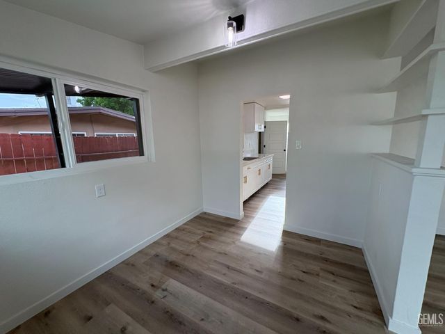 714 Greenwood Drive, Bakersfield, CA 93306