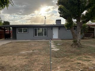 714 Greenwood Drive, Bakersfield, CA 93306