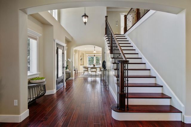 3900 M St, Sacramento, CA 95819