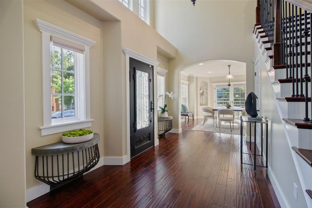 3900 M St, Sacramento, CA 95819