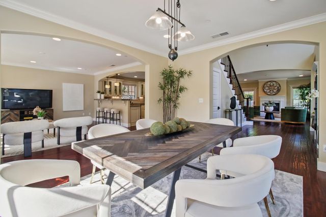 3900 M St, Sacramento, CA 95819