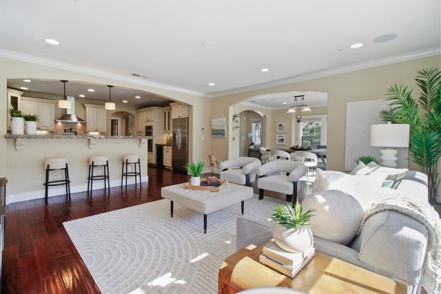3900 M St, Sacramento, CA 95819