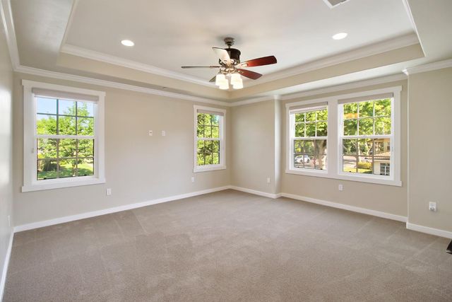 3900 M St, Sacramento, CA 95819